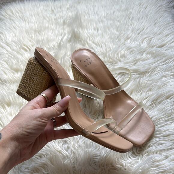 A New Day Miley Pump Sandle - Picture 1 of 6
